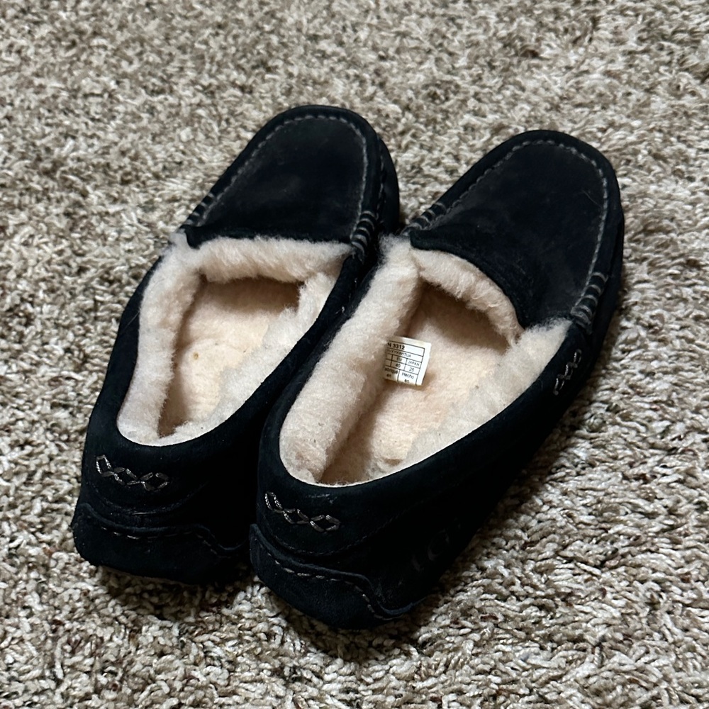 UGG black slippers, size 9. Worn once or twice, excellent condition